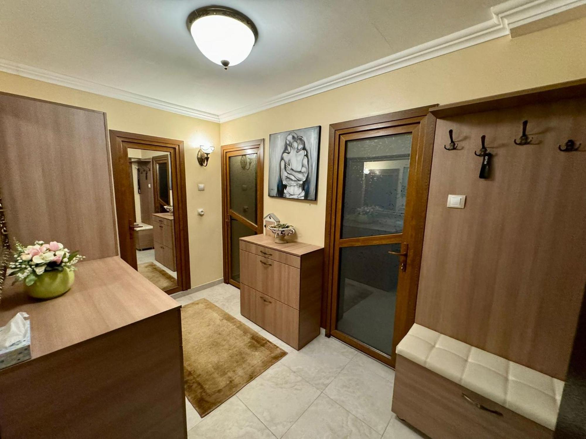 Arena Apartment Bacău Exterior foto