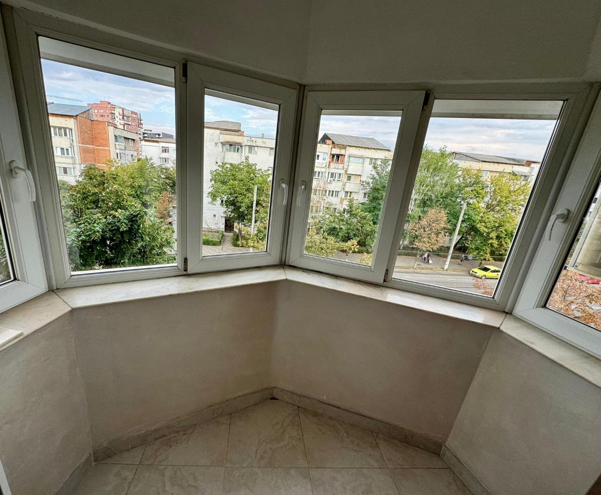 Arena Apartment Bacău Exterior foto