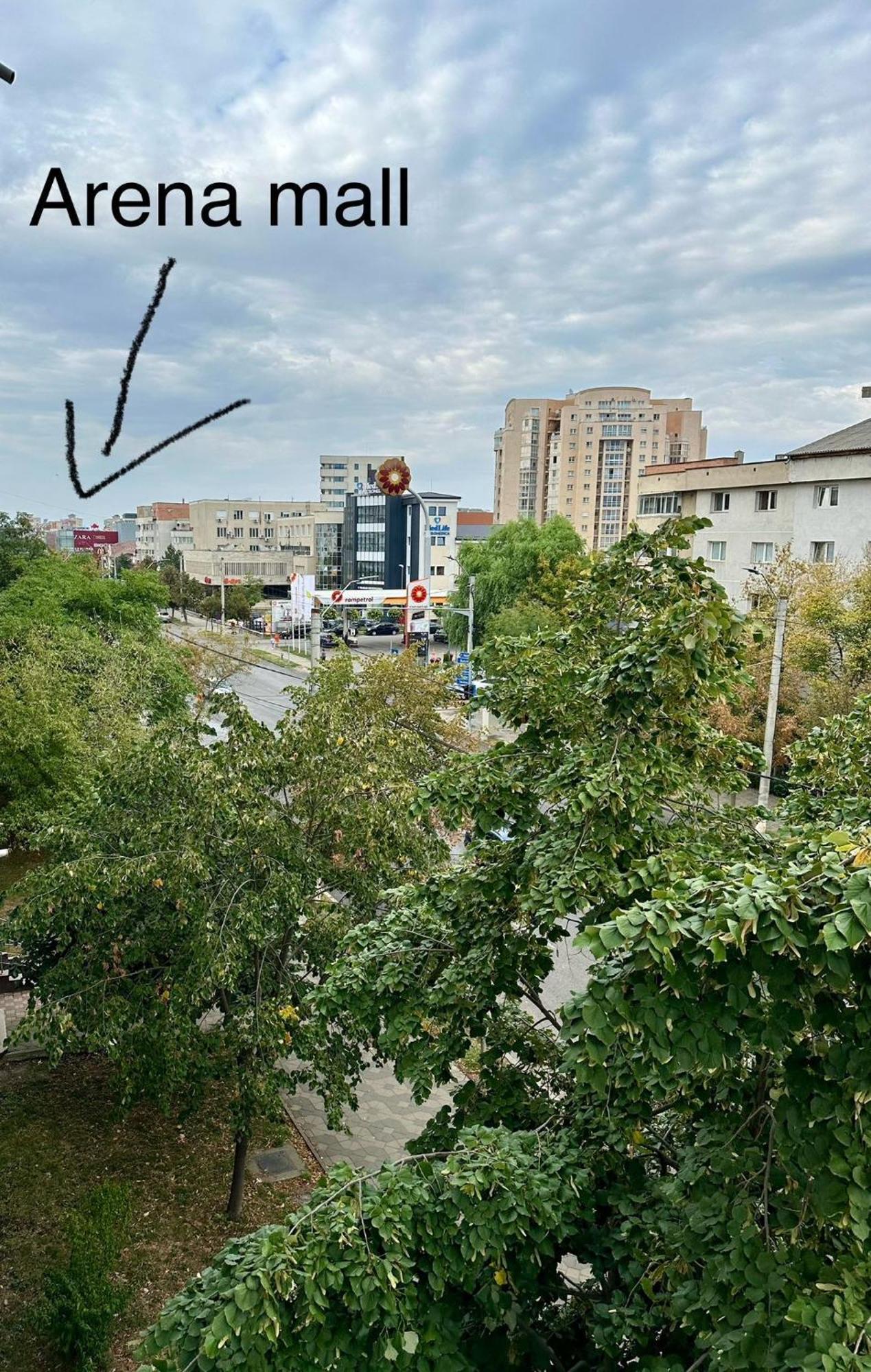 Arena Apartment Bacău Exterior foto